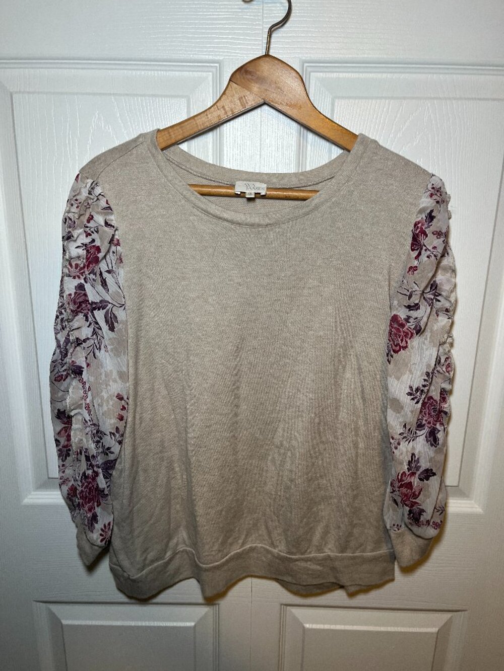 Ava James Floral Sleeve Top 2X
